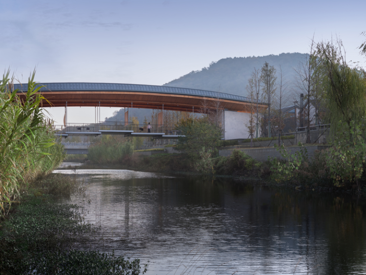 Bridge of Nine Terraces