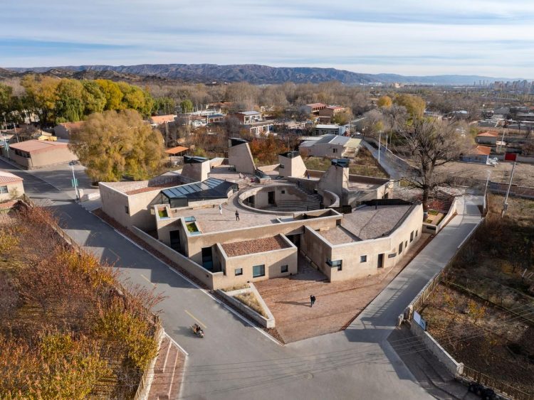 West Wusutu Village Community Center in Hohhot